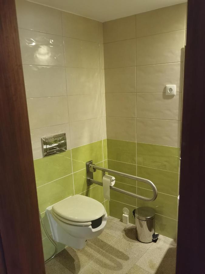 Casa Dos Pocos Hotel Vilar Torpim Luaran gambar